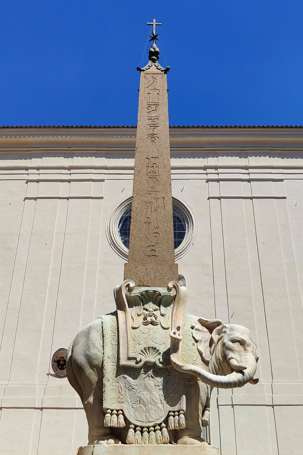 Obelisco della Minerva Roma